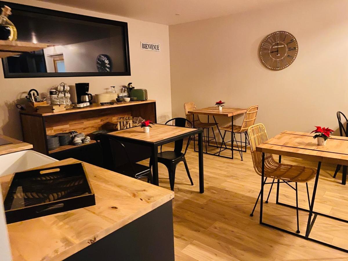 グイネス Ferme "Les Flaquettes" Bed & Breakfast エクステリア 写真